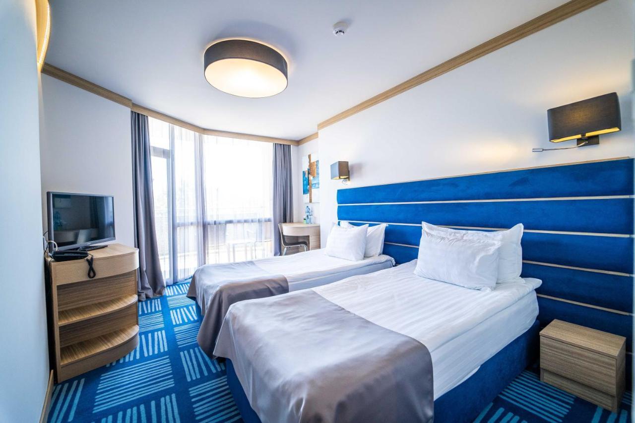 Hvd Viva Club Ultra All Inclusive - Private Beach & Free Parking Goudstrand Buitenkant foto